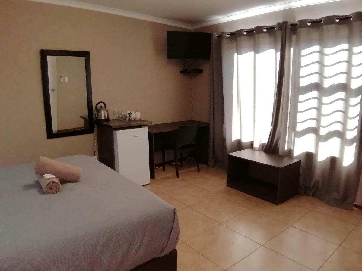 Goedehoop Guesthouse Zeerust Екстериор снимка
