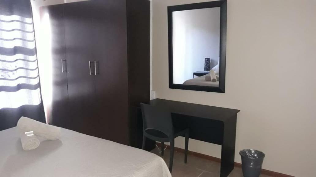 Goedehoop Guesthouse Zeerust Екстериор снимка