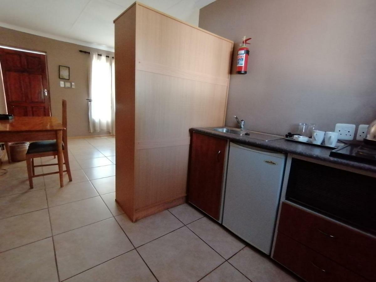 Goedehoop Guesthouse Zeerust Екстериор снимка